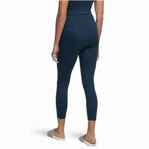 Girlfriend Collective Cropped Leggings